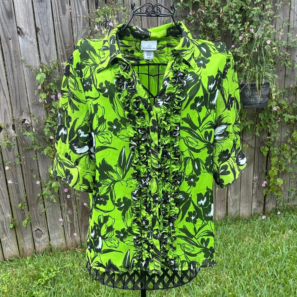 JACLYN SMITH Lime Green and Black Floral Top with Ruffles